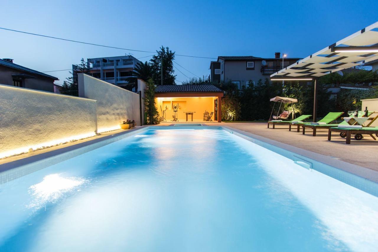 Villa Oria Pula Bagian luar foto